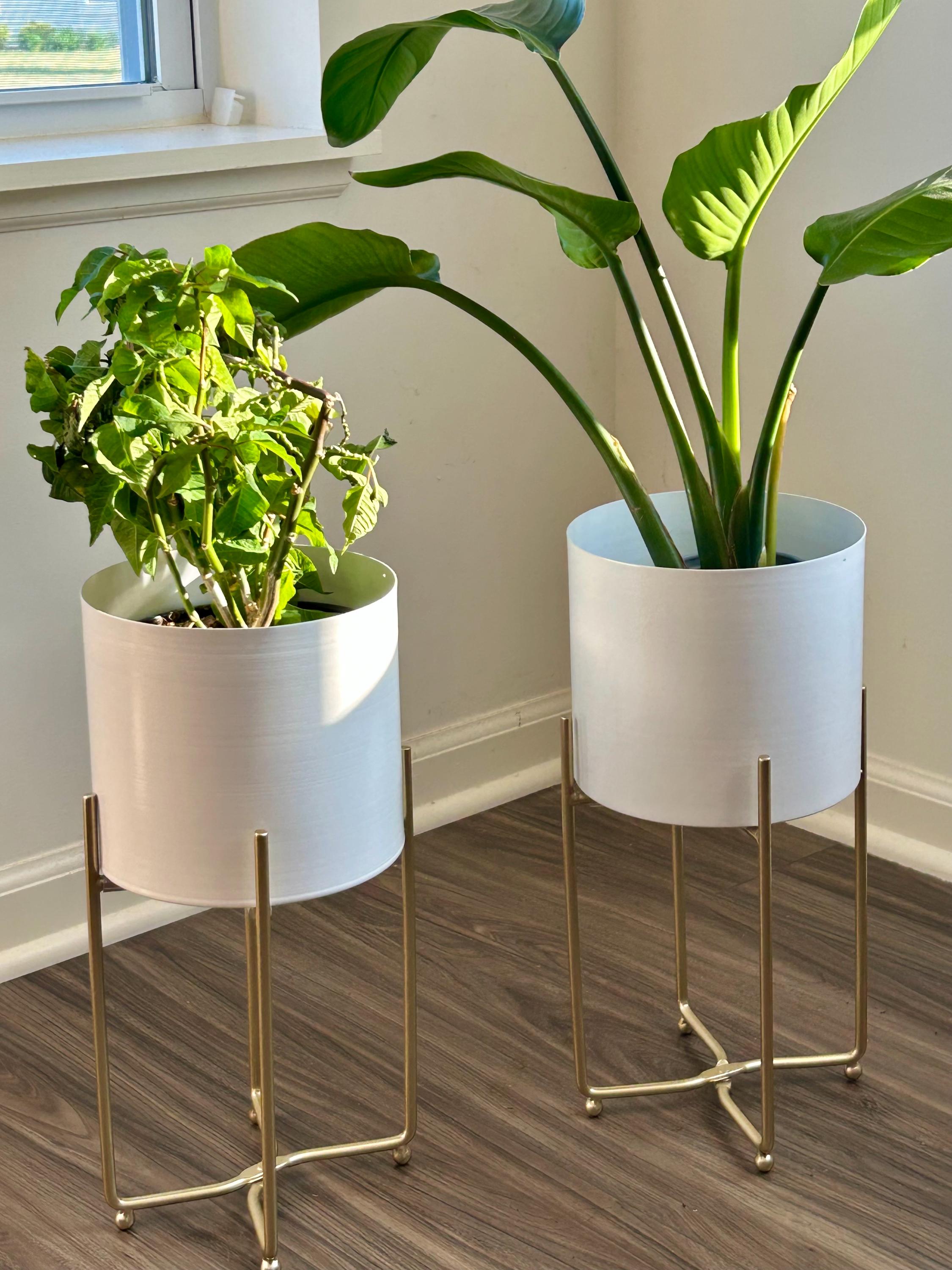 Modern White Metal Planter Pots on Gold Stands - Etsy