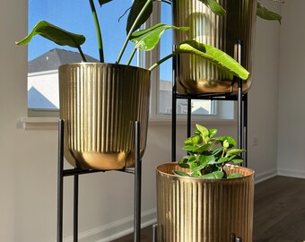 Gold Fluted Metal Planters on Black Iron Legs – Modern Home Decor Set of 3/Luxury decor