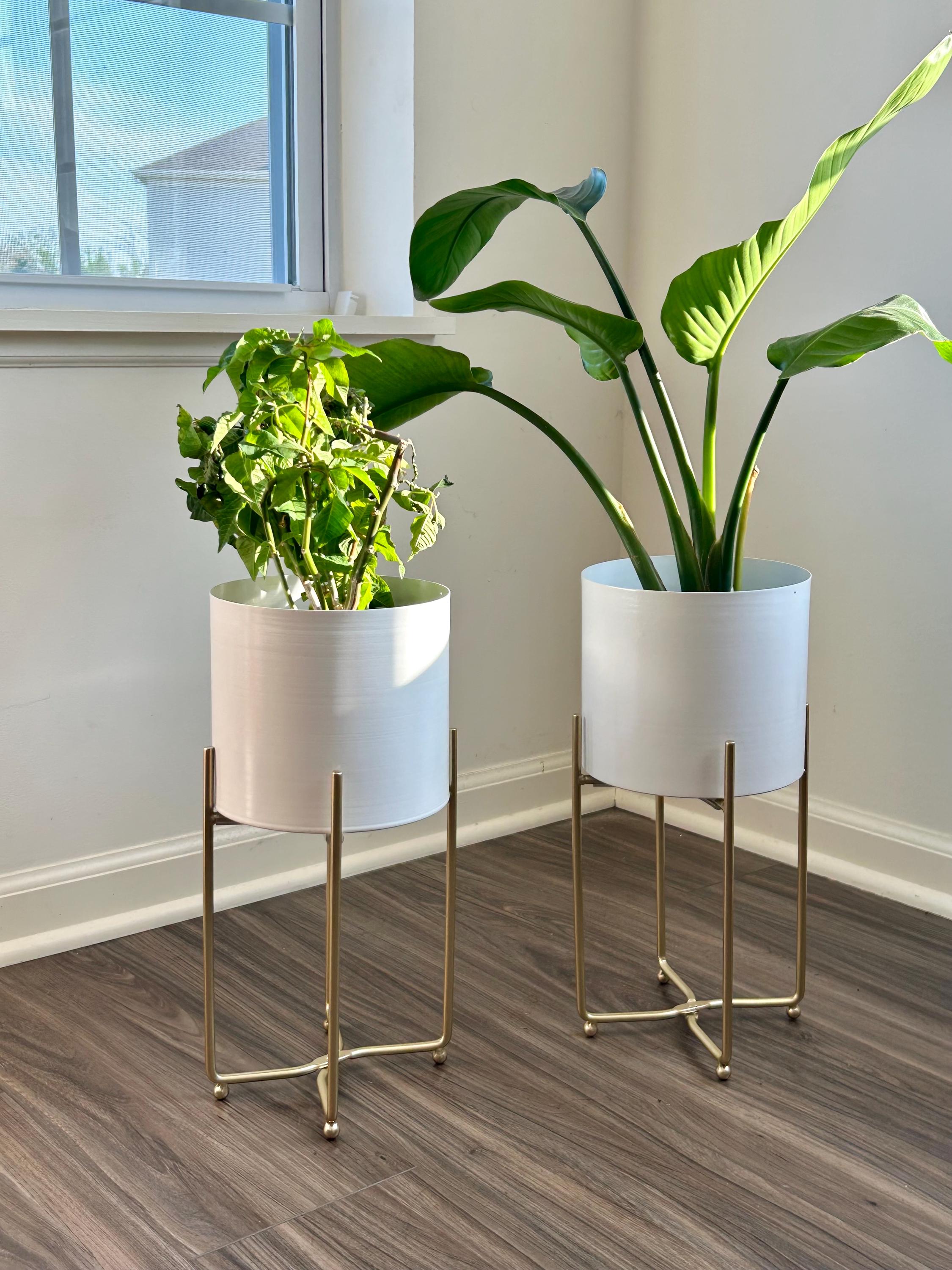 Modern White Metal Planter Pots on Gold Stands - Etsy