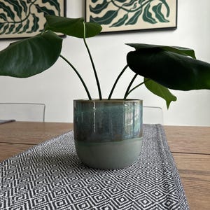 Sea Blue Ceramic Plant Pot: Minimalist Indoor Planter image 7