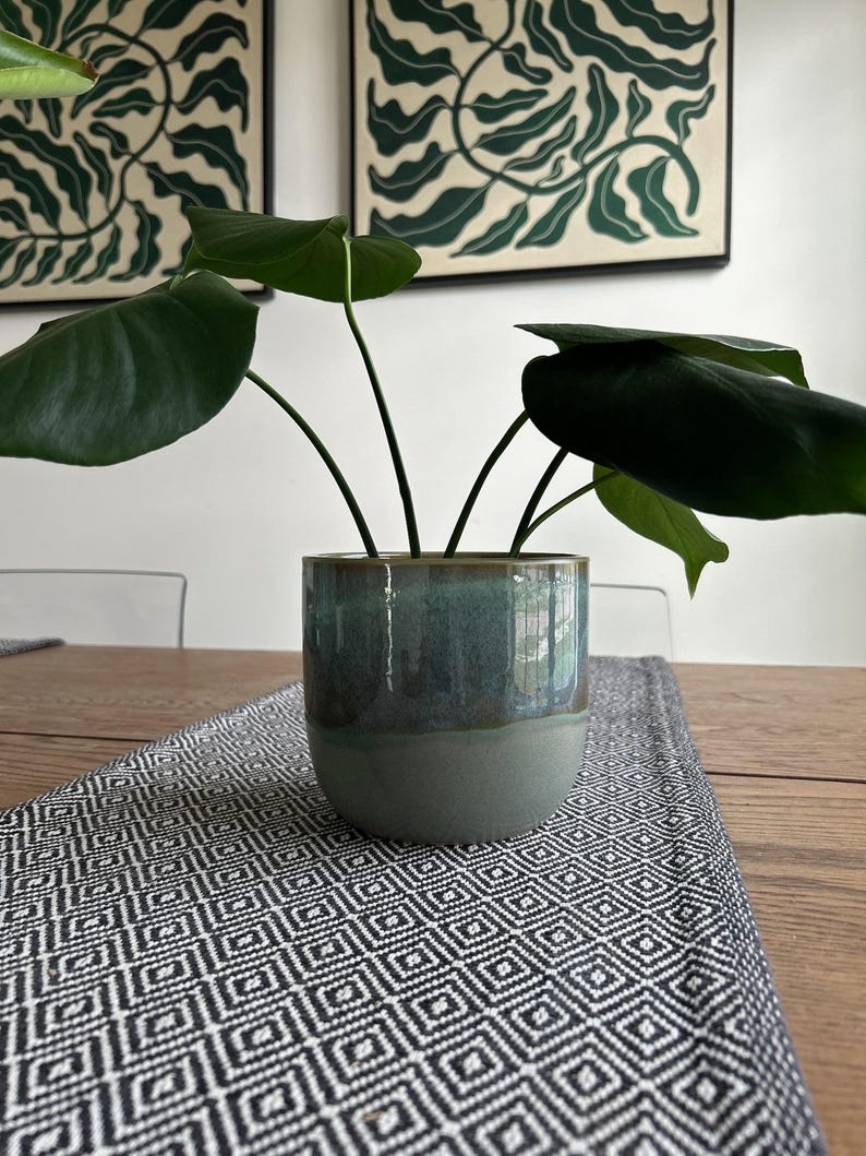 Sea Blue Ceramic Plant Pot: Minimalist Indoor Planter image 7