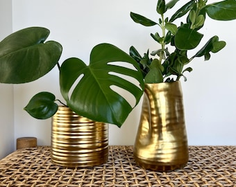 Metallic ceramic Gold Ripple Planter Pot and Vase/elegant decor/