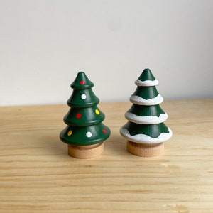 Snowy Holiday Tree Toy - Winter Loose Parts Play
