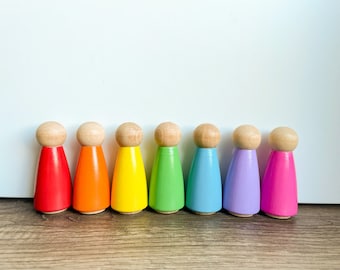 Muñecas de madera Montessori con forma de arcoíris