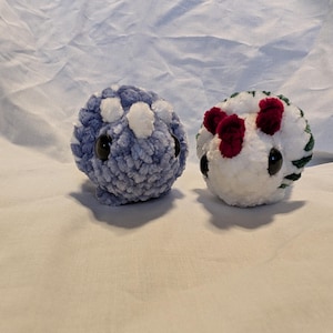 Crochet triceratops
