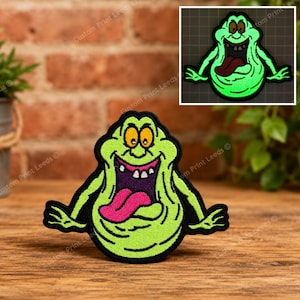 Ghostbusters Slimer Glow In the Dark Gestickter Aufnäher 3.5 "x 4" - Cosplay, Halloween, Jacken, Taschen - Aufnäher zum Aufbügeln.