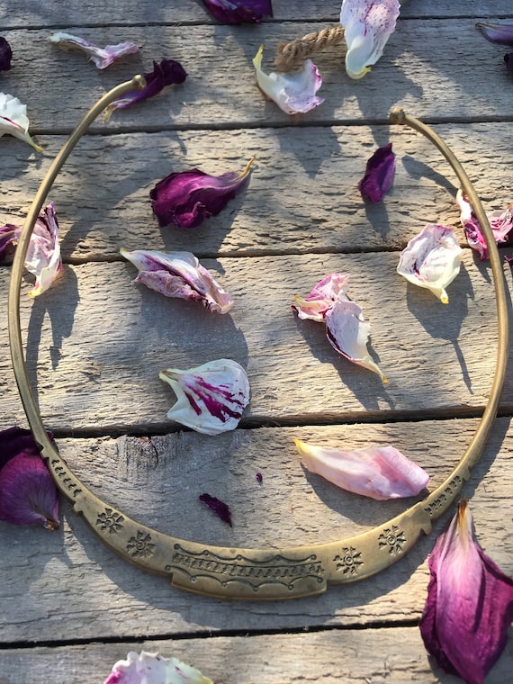 vintage artisan brass Gem