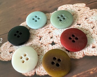 4 holes Corozo Buttons for Shirt Skirt Suit Coat Suit Dress Sweater Uniform Vest, Light blue/green/Dark Red/White/Black/Brown 10mm-20mm