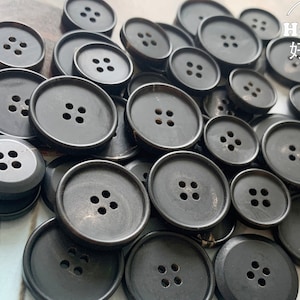 15/18/20/23/25mm Black Genuine Horn Shirt Skirt Suit Coat Suit Dress Sweater Uniform Buttons, 4 Hole Buttons, Natural Buttons