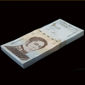 One Million Venezuela Bolivar Soberano CIR Banknotes- 2020  (Full Bundle, 100 Million Bolivares)