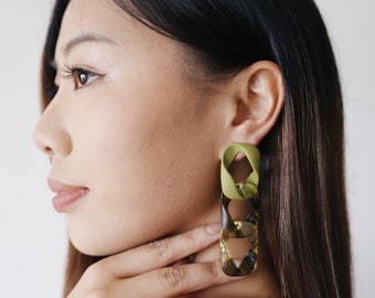 Olive Green Twist Dangle Earrings, Asymmetric Chain Dangle Earrings, Clay Twist Chain Dangle Earrings, Art Deco Earrings, Gift for Her