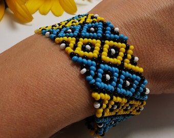 Flag of Ukraine, Yellow-blue bracelet,