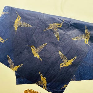 Humming Bird | COLOURED tissue paper x3 | recycled paper | gift wrapping | luxury gift wrap | golden tissue paper | wrapping paper