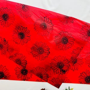 Large Daisy | COLOURED tissue paper x3 | recycled paper | gift wrapping | luxury gift wrap | golden tissue paper | wrapping paper