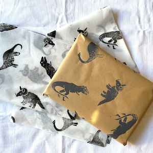 Emballage cadeau Dino, papier d’emballage imprimé à la main, emballage cadeau, emballage cadeau de luxe, emballage cadeau écologique
