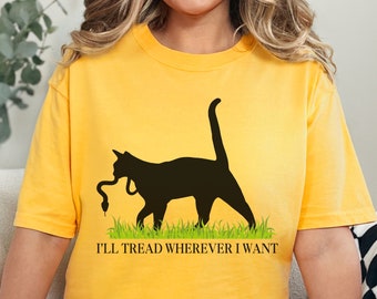 私はどこへでも行きたいところを歩きます 快適な色彩のTシャツ カマラ・ハリスの子供を持たないキャットレディ プログレッシブTシャツ 活動家が着る