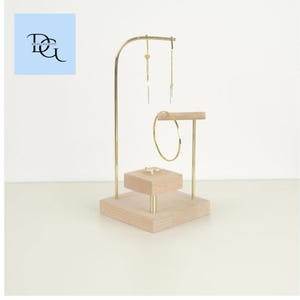 Luxury Jewelry Display Stand for Earrings Rings Bracelets,Gold Jewelry Holder, Elegant Metal Jewelry Organizer, Modern Display Rack