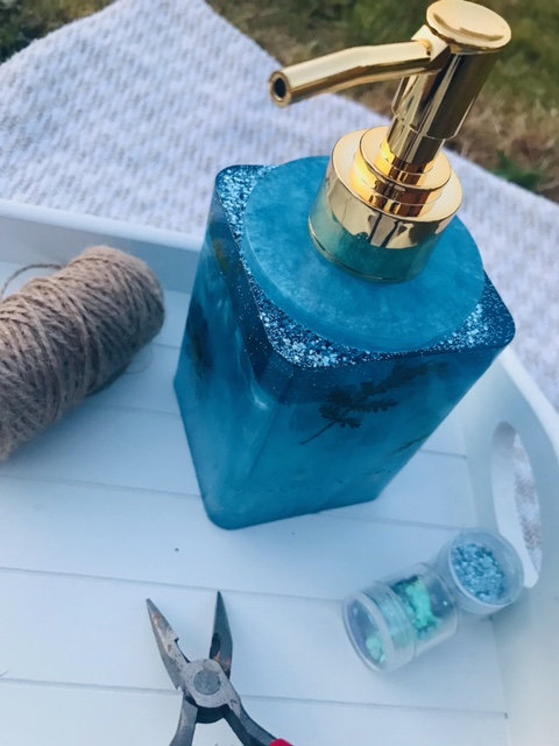 Handmade resin soap/ sanitiser dispensers Etsy