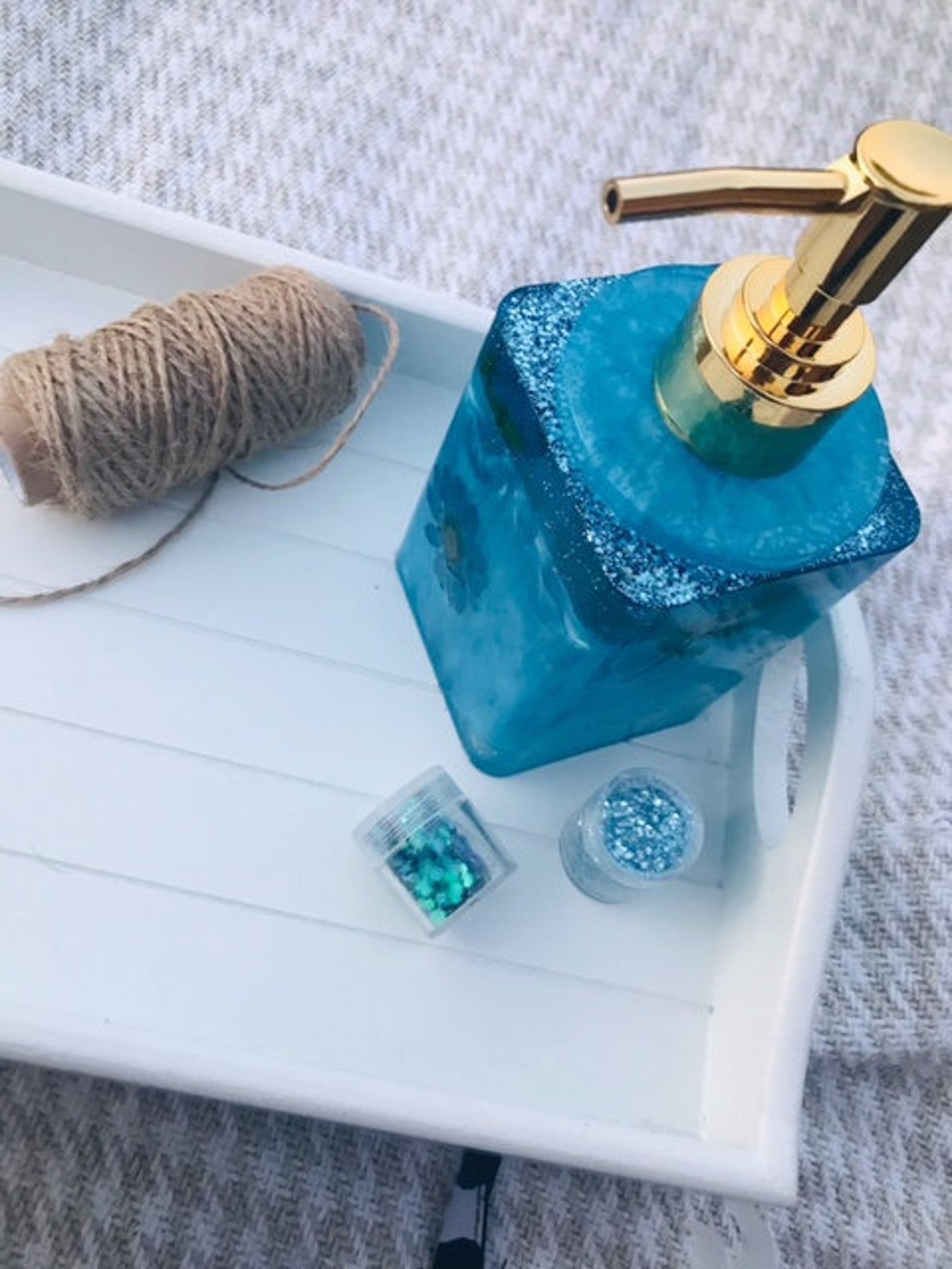 Handmade resin soap/ sanitiser dispensers Etsy