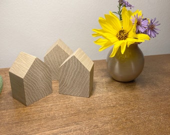 Oak wooden houses – wooden craft kit – DIY decoration – handmade – natural wood