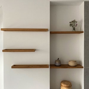 towel holder made of oak