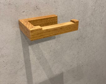 Oak wood toilet paper holder – Toilet paper holder – Wooden bathroom accessory – Handmade