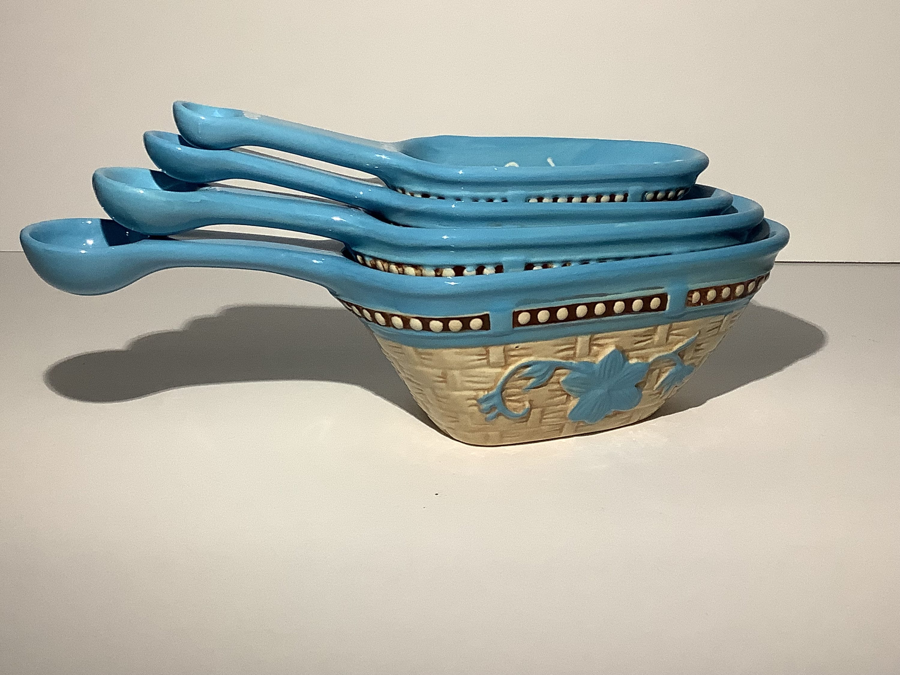 TEMPTATIONS Ceramic Measuring Measuring Spoons Sets for sale