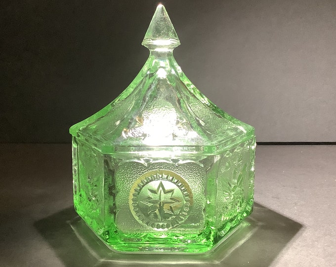 Vintage Green Tiara Indiana Glass, Candy Dish, Top and Bottom star and