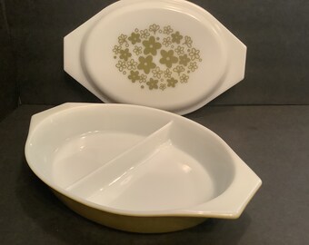 Vintage  Green Pyrex Divided Vegetable Dish