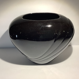Vintage Art Deco Haeger Pottery  Jet Black Vase