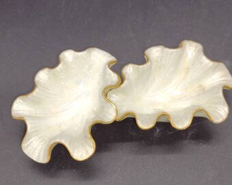 Vintage Set of Goa France Limoges / Limoges Ruffled Oyster Shaped Salt Cellars / French Luster Ware Porcelain Salt Cellars