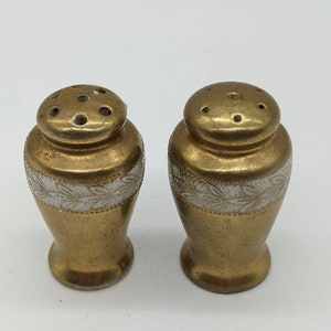 Made in Japan, Salt and Pepper, Shakers, Gold, Banded, Leaves, House Warming Gift, Hostess Gift, Classy, Art Deco