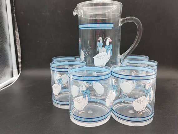Vintage, Blue Ribbon Goose, Acrylic, Pitcher With Lid, and 6 Tumblers,  Pitcher Set, Picnic Ware, Childproof, Unbreakable, Rare, Farmhouse 