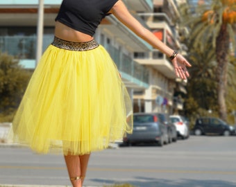 Yellow tulle skirt Short skirt Tutu skirt Bridesmaid skirt Wedding tulle skirt Bridal party skirt Tulle prom skirt Plus size skirt Circle