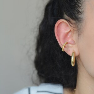 Conch Earring, Fake Cuff Earring, 925 Sterling Silver Ear Cuff, Non Pierced Earring, Fake Conch Piercing, Simple Cuff Earring