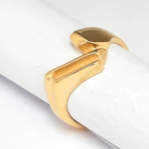 925 Sterling silver, 18K gold plating, Vermeil, Art deco style ring, Friendship Ring, Statement ring, minimalistic ring, Romantic Gift.