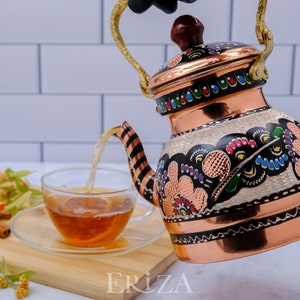 Bouilloire à thé en cuivre floral coloré | Théière 1,3 L peinte à la main | Déco de cuisine turque bohème