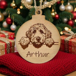 Boule de Noël pour chien - Arbre en bois personnalisé à suspendre - Décoration de Noël multi-races pour perte de chien - Souvenir de pont arc-en-ciel