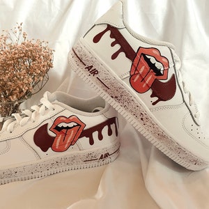 hanbemalte Schuhe / personalisierte Schuhe / individuelle Schuhe / NikeAirForceOne