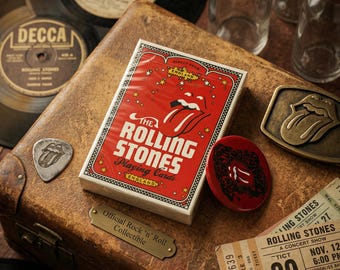 Baraja de cartas y chapa de los Rolling Stones – Merchandising oficial de la banda de rock, baraja de colección