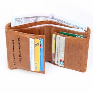 Personalisierte Bifold Brieftasche ID-Halter, Leder Cash Wallet, RFID Portemonnaie, Geschenk für Papa Ehemann BF Bild 3