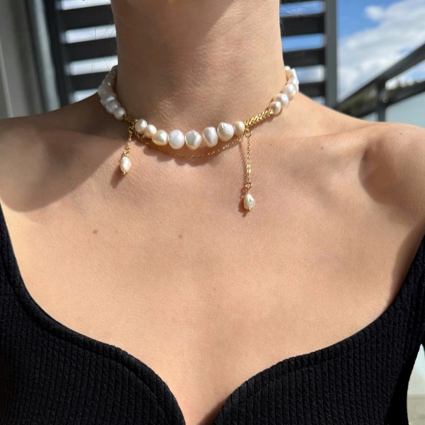 Dainty freshwater pearl choker necklace, baroque pearl choker with 24kt Gold plated beads