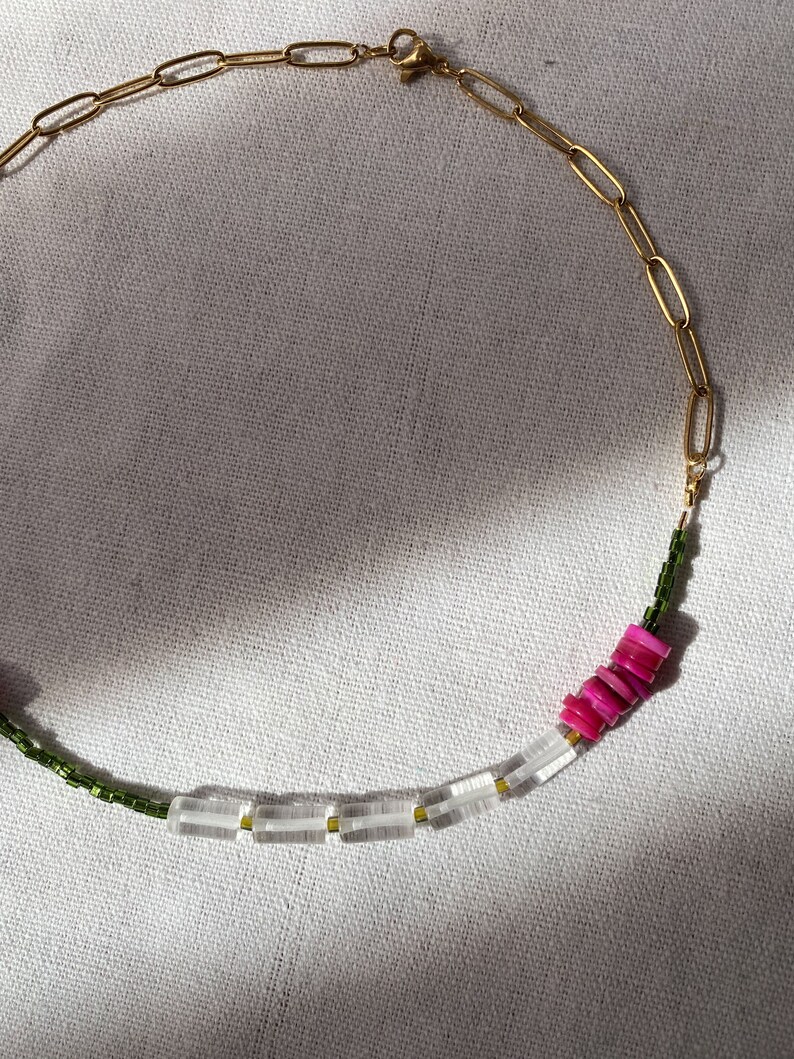 Natural stone crystal quartz choker necklace, fuchsia heishi shell choker, beaded surfer collar necklace image 4