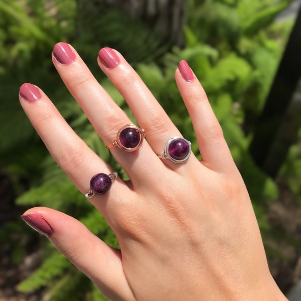 Natural Polished Purple Amethyst Crystal Ring