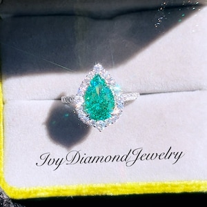 Anillo de compromiso de turmalina Paraiba verde de 3 quilates con corte de pera para mujer, anillo de halo con puntas de corte radiante, anillo de plata pavé, anillo de bodas para ella