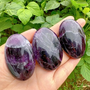 Natural Dream Amethyst Palm Stone,Mineral Samples,Crystal Gifts,Reiki Healing,Crystal Collectible,Crystal Heal,Home Decoration 50g+