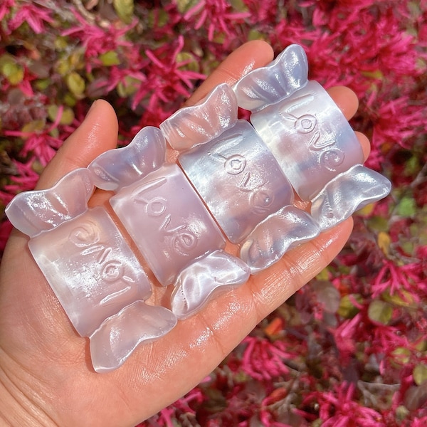 1PC Natural Selenite Crystal Energy Sweets,Hand Carving Sweets,Hand Carved,Crystal Collection,Crystal Gift,Home Decoration,Gift for mother