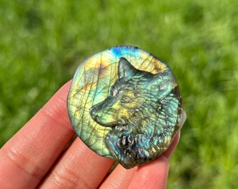 Labradorite Wolf Pendant,Hand Carved,Crystal Wolf,Home Decoration,Crystal Healing,Crystal Gift,Crystal Energy