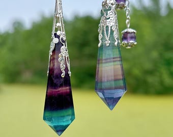 Natural Quartz Crystal Pendulum,Rainow fluorite Pendulum,Healing Dowsing pendulum,Crystal Spirit Pendulum,Crystal Energy,Gifts,Home Decor