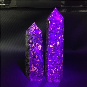 800g-950g Natural Yooperlite Obelisk,Crystal Obelisk,Home Decoration,Reiki Heal,Crystal Collectible,Crystal Wand,Crystal Heal,Energy Tower